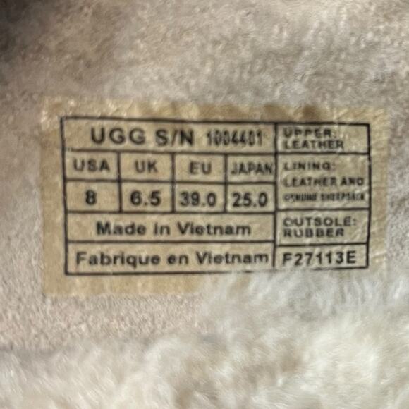 UGG AUSTRALIA Chocolate Suede Gold Studded Accents Ballet Flats Women’s Size 8 - Picture 5 of 8